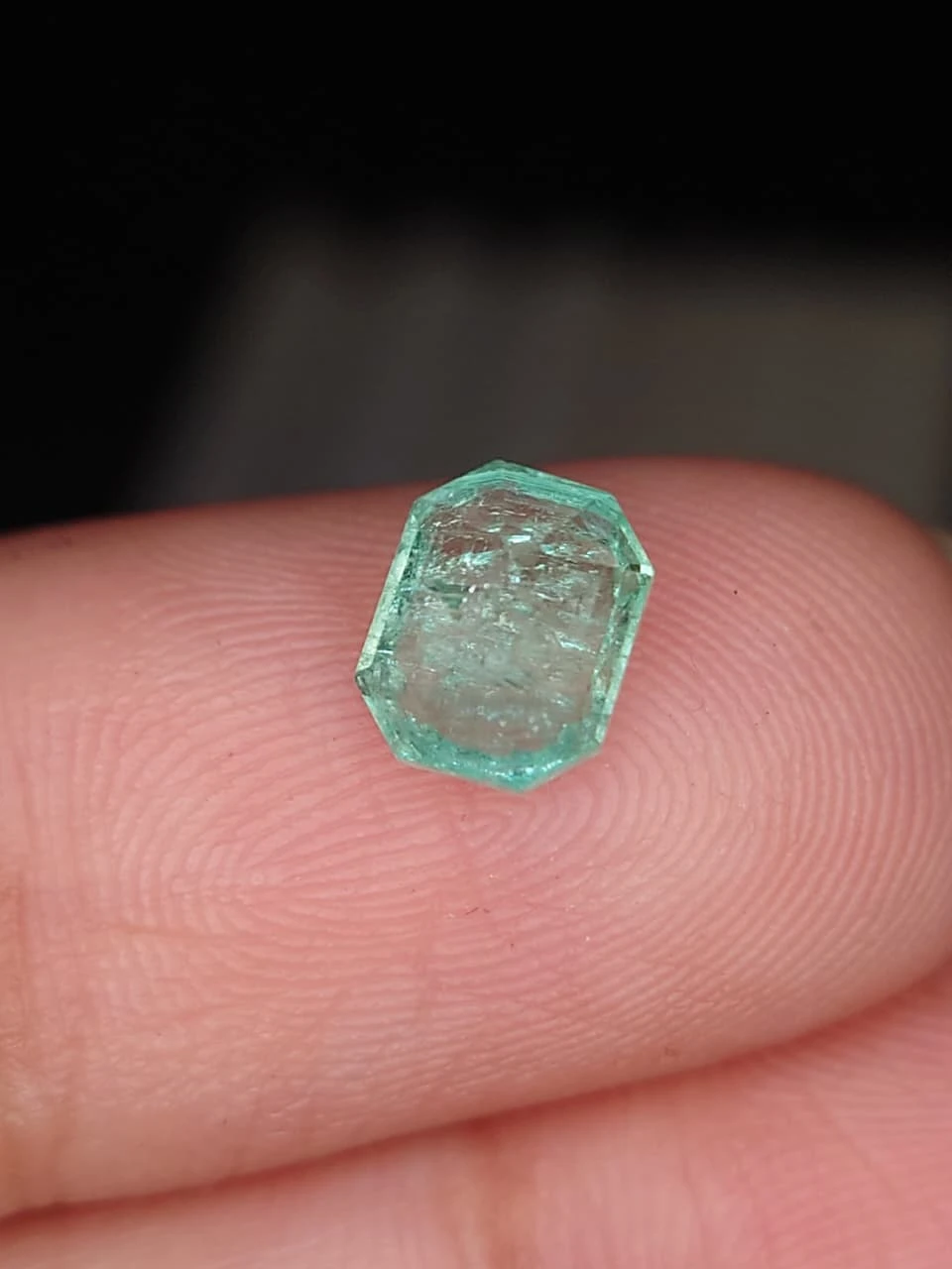 1ct Natural Emerald Faceted Panjshir Emerald from Afghanistan — view 4